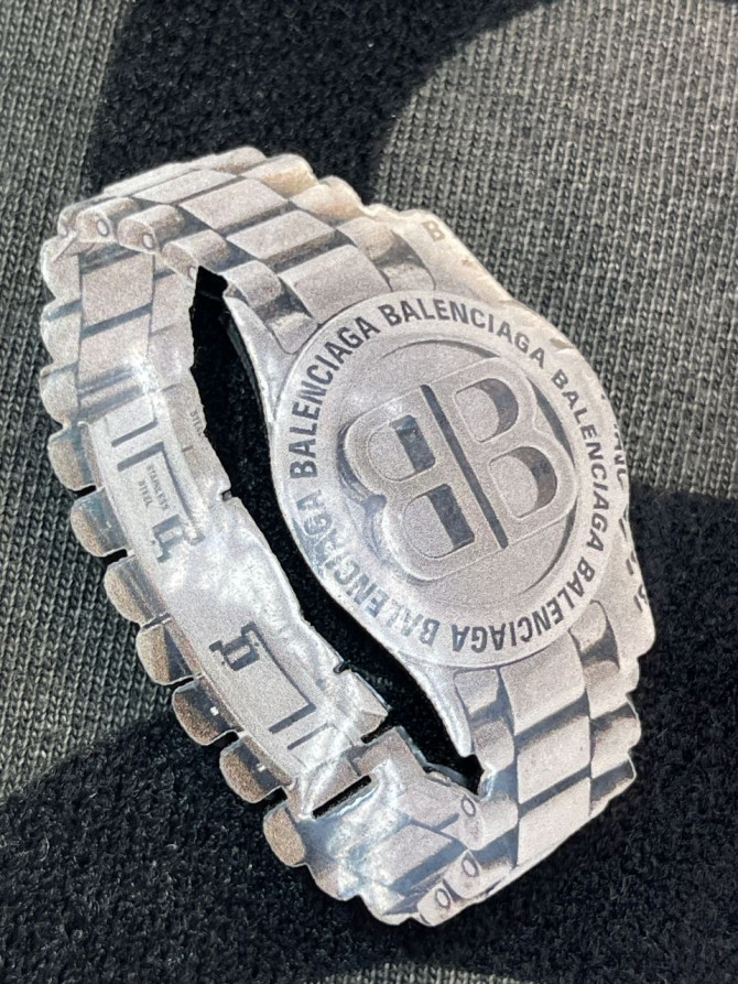 Кофта Balenciaga — изображение 7