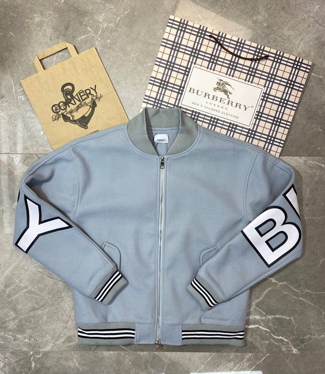 Бомбер Burberry
