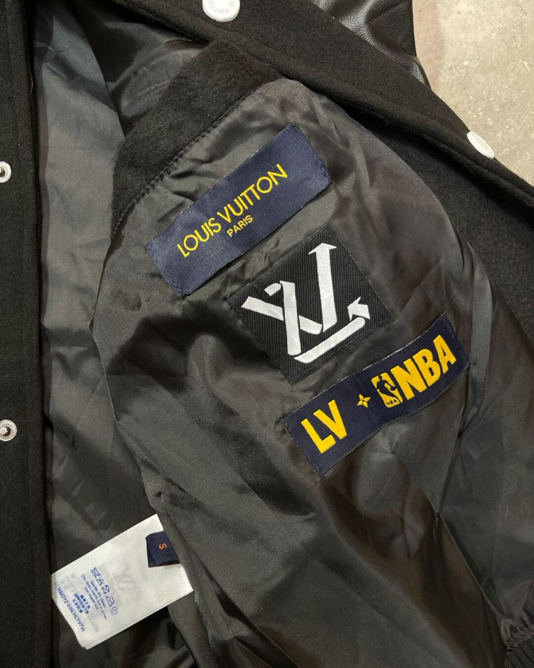 Бомбер Louis Vuitton — изображение 8