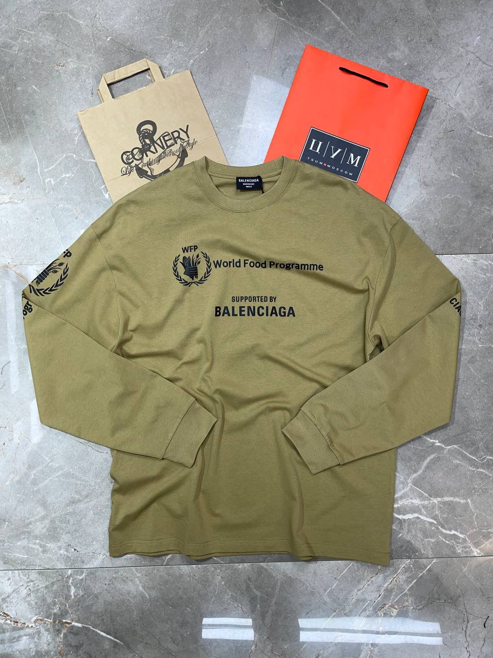 Кофта Balenciaga