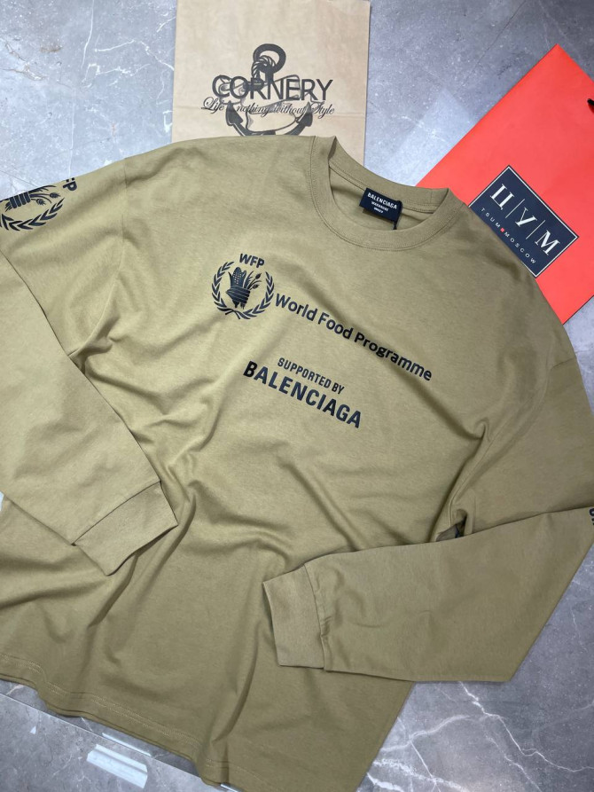 Кофта Balenciaga — изображение 6