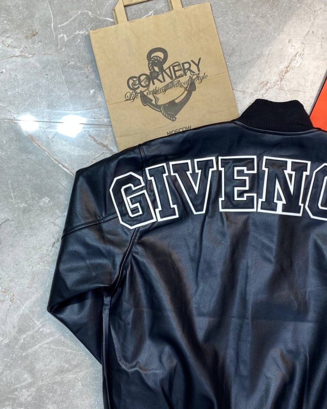 Бомбер Givenchy — изображение 3