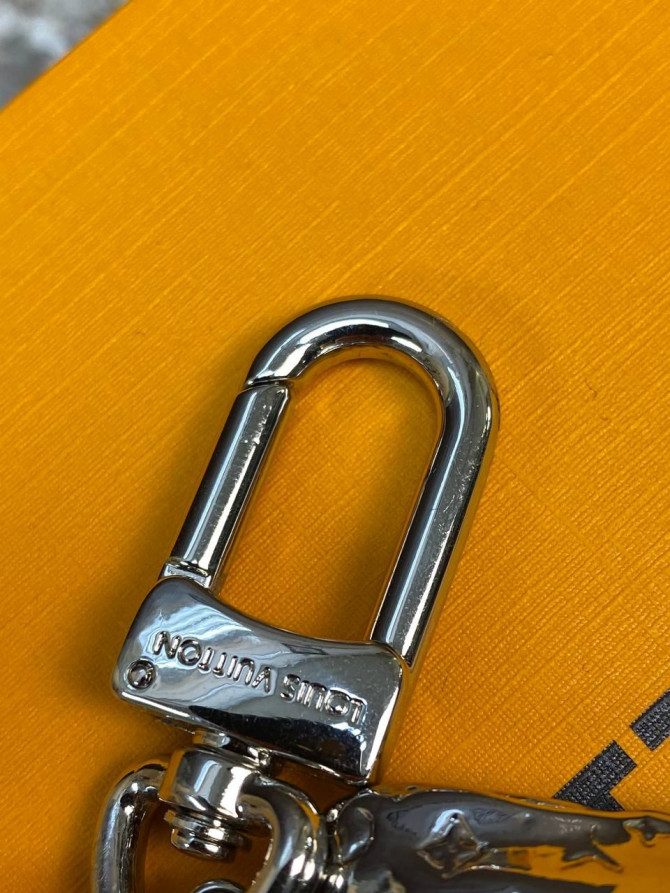 Брелок Louis Vuitton — изображение 7