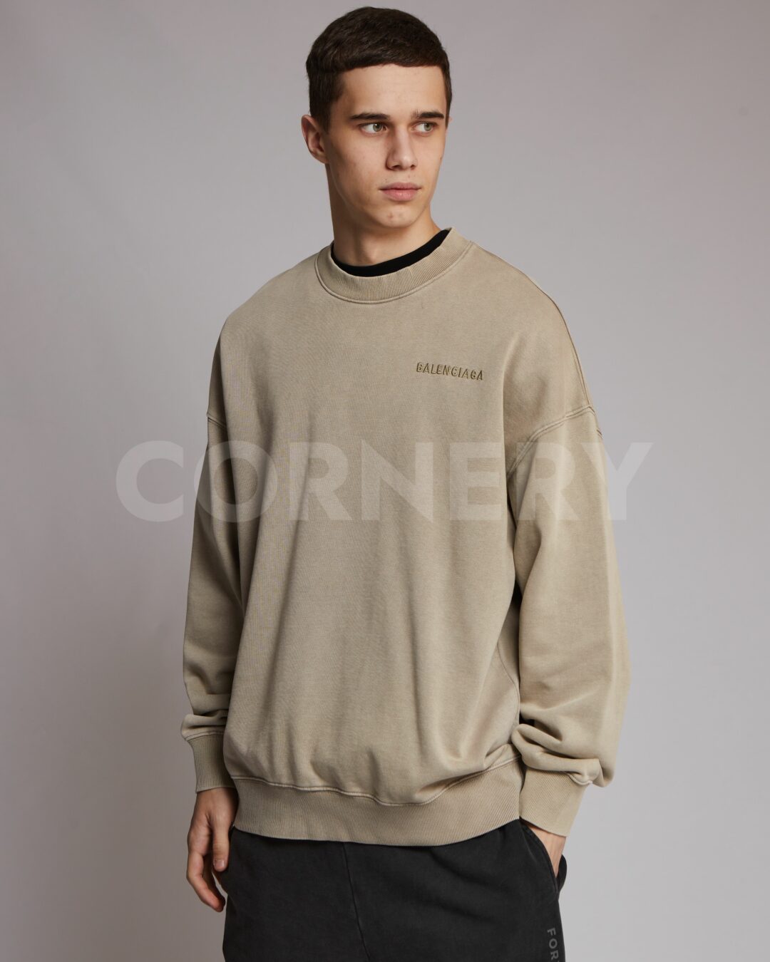 Кофта Balenciaga — изображение 3