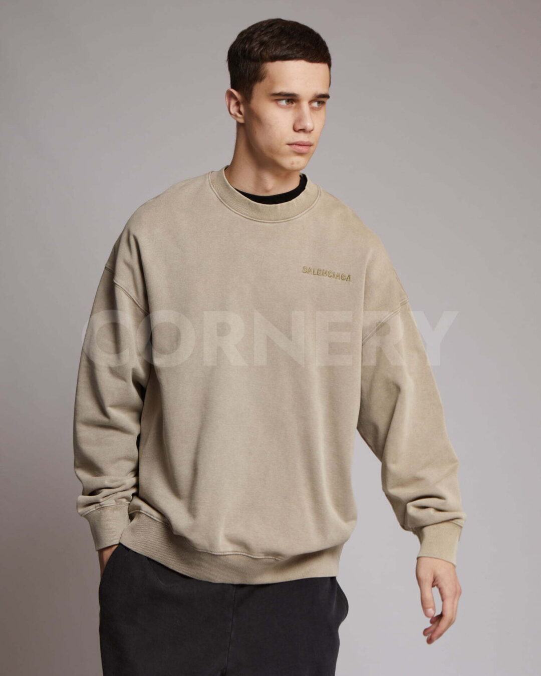 Кофта Balenciaga — изображение 5