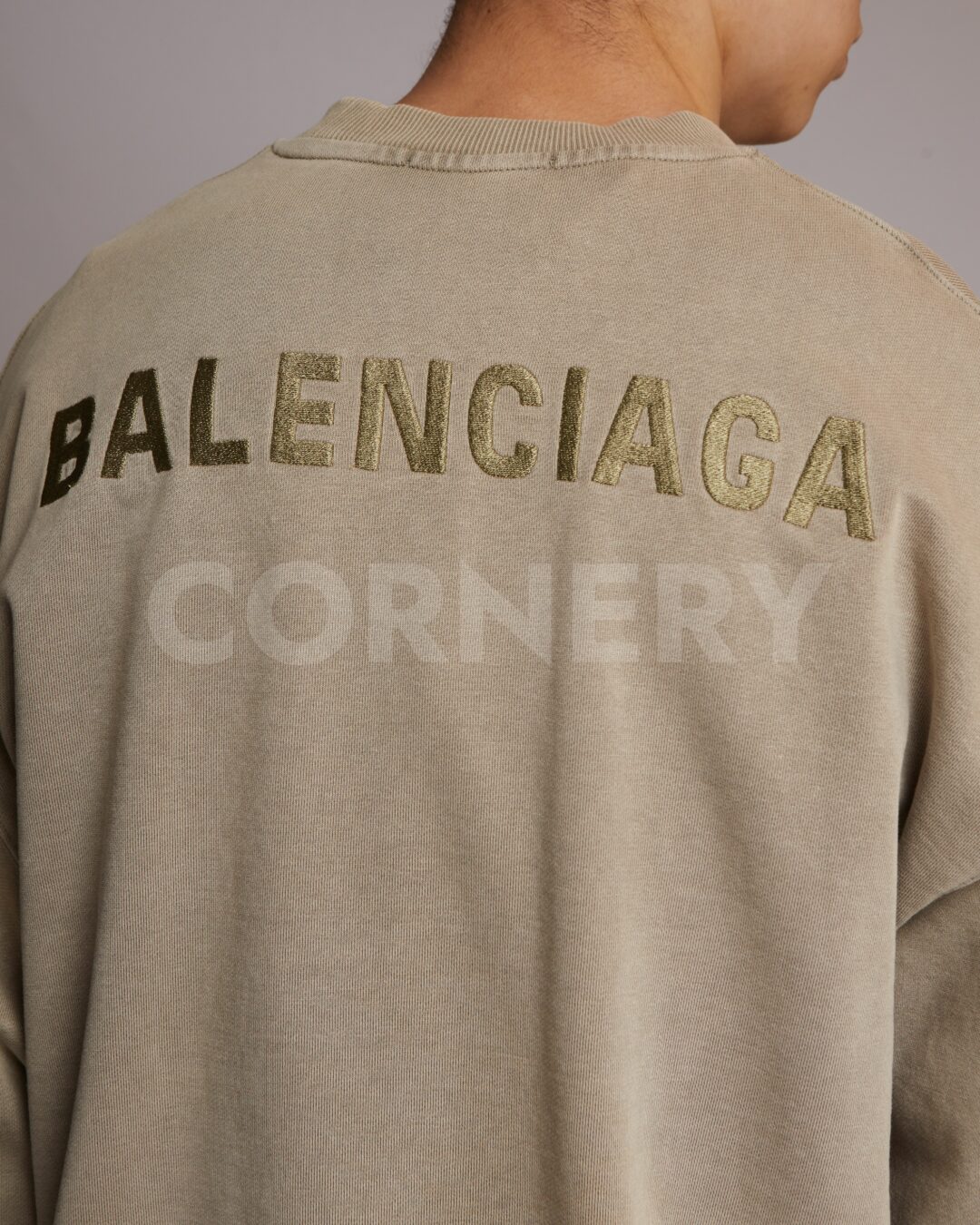 Кофта Balenciaga — изображение 9
