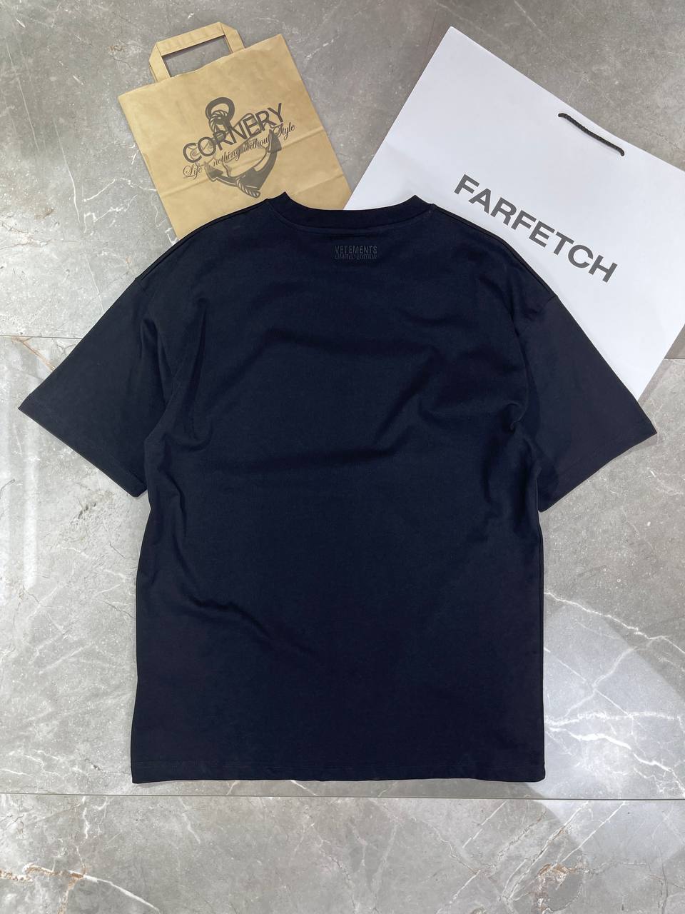 Футболка Vetements Confidential — фото 11
