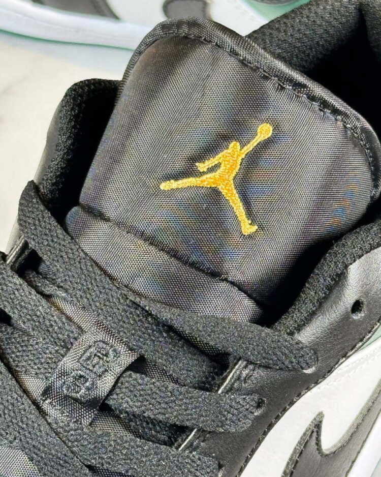 Кеды Air Jordan 1 Low Green Toe — фото 5
