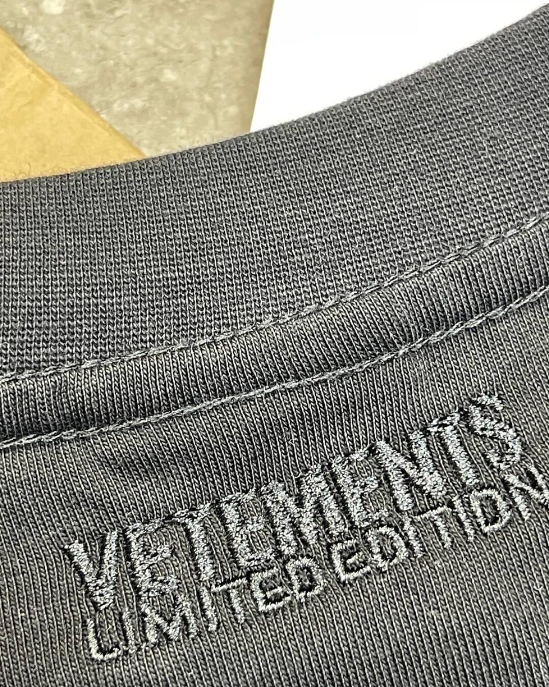 Футболка Vetements — изображение 7