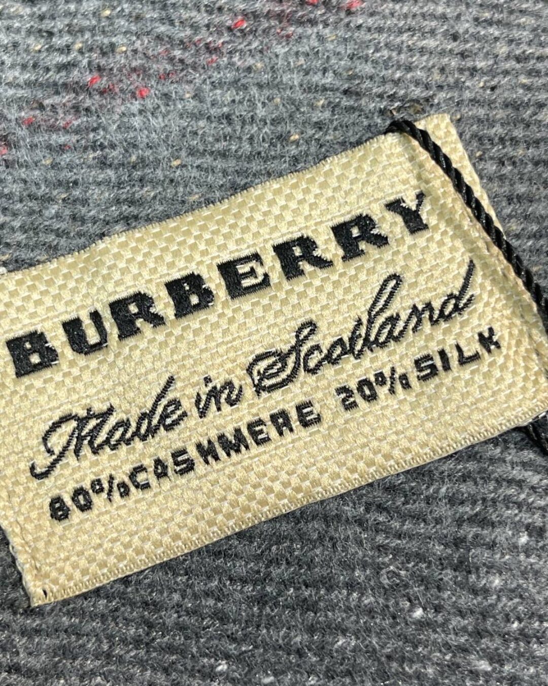 Шарф Burberry — изображение 5