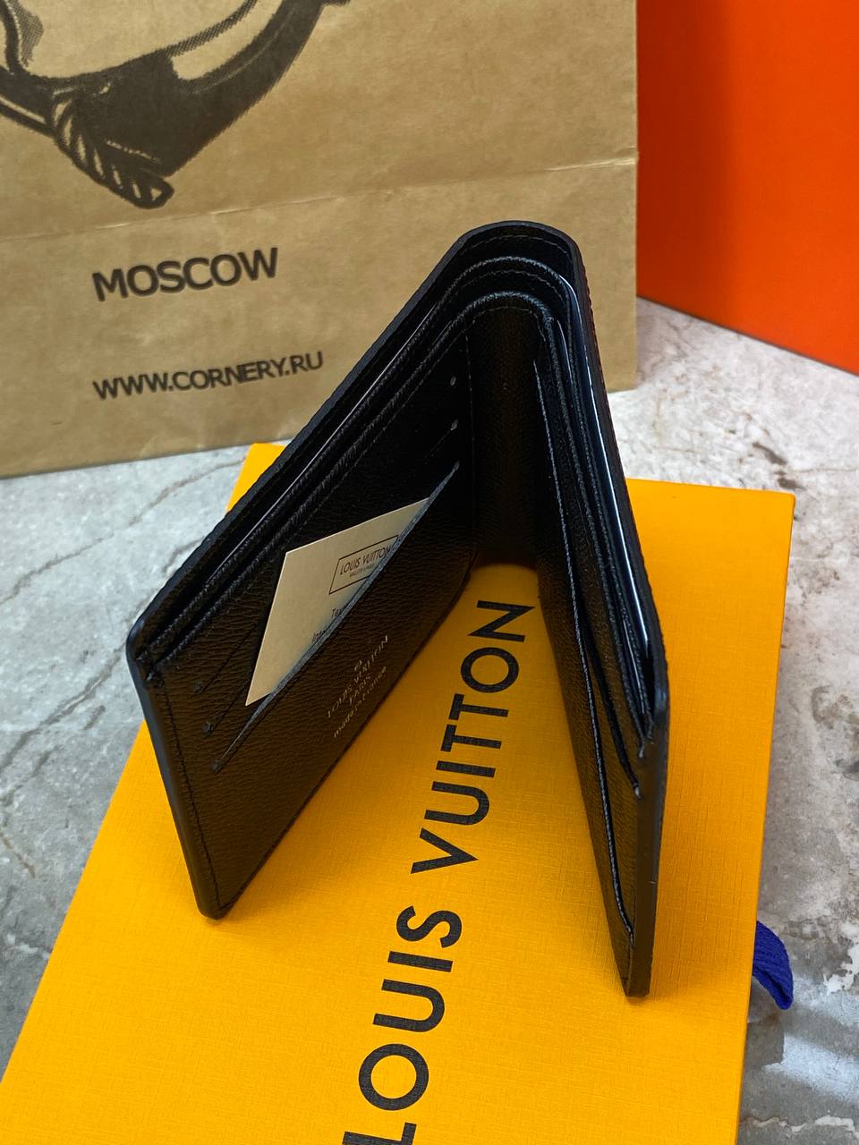 Кошелёк Louis Vuitton — фото 5