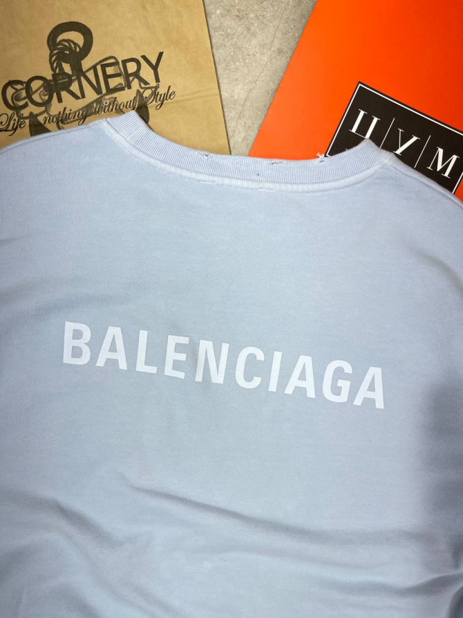 Кофта Balenciaga — изображение 9