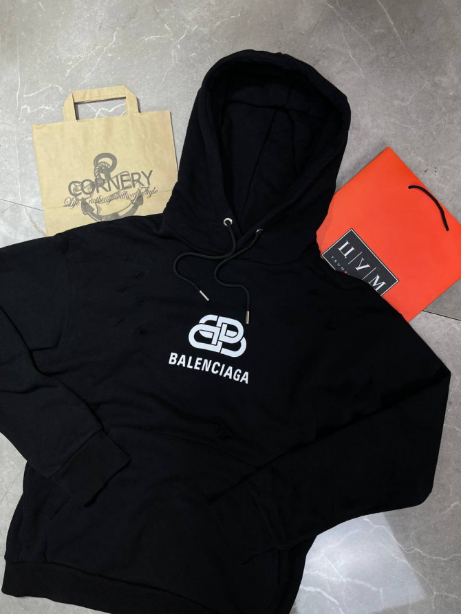 Худи Balenciaga — изображение 3