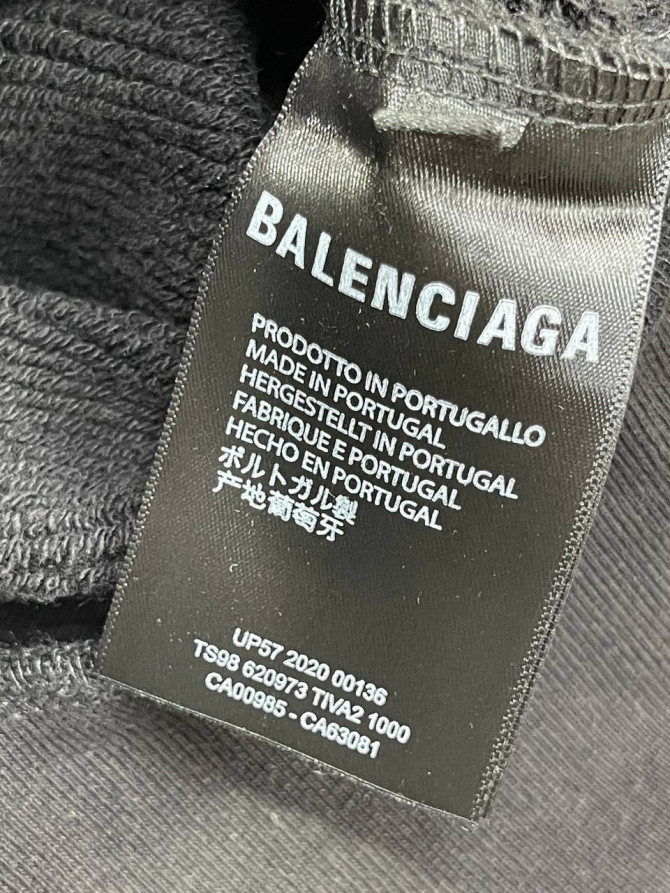 Худи Balenciaga — изображение 8