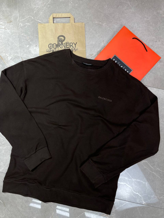 Кофта Balenciaga — изображение 4