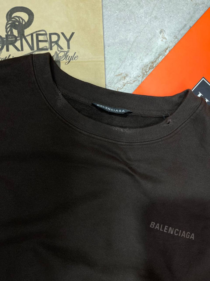 Кофта Balenciaga — изображение 5