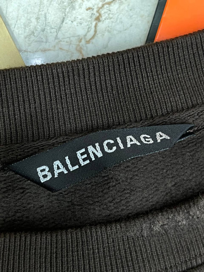 Кофта Balenciaga — изображение 6