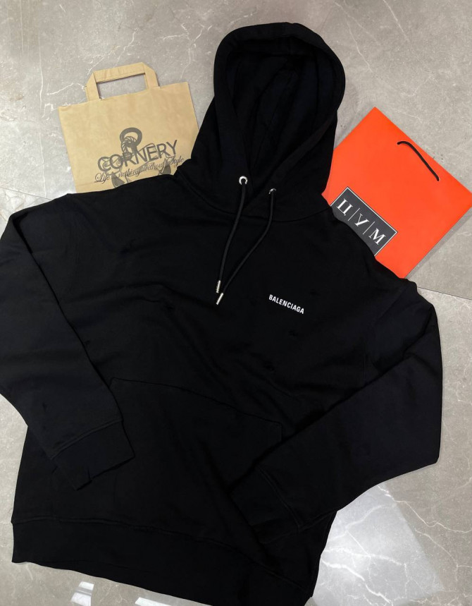 Худи Balenciaga — изображение 3