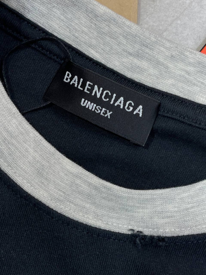 Футболка Balenciaga — изображение 6