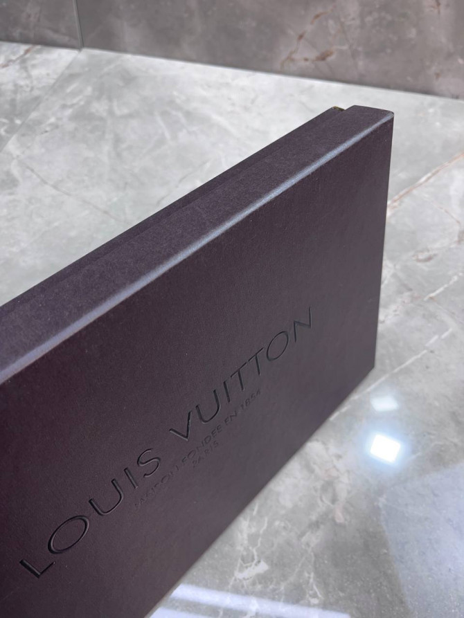 Коробка Louis Vuitton — изображение 3