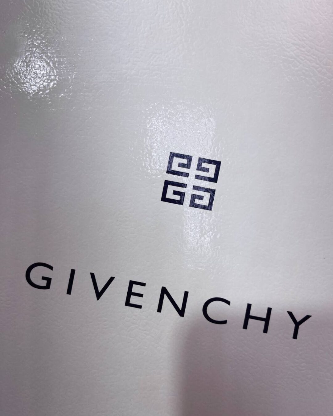 Коробка Givenchy — изображение 3