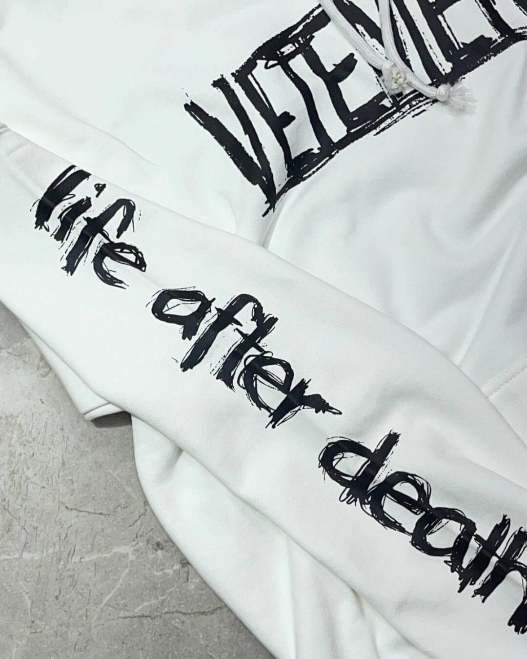 Худи Vetements — изображение 6