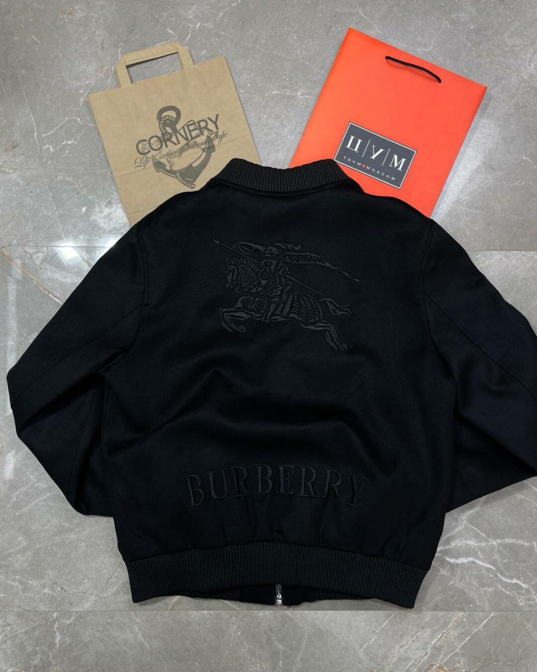 Бомбер Burberry — изображение 2