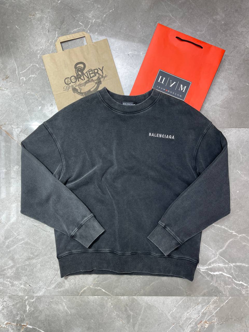 Кофта Balenciaga