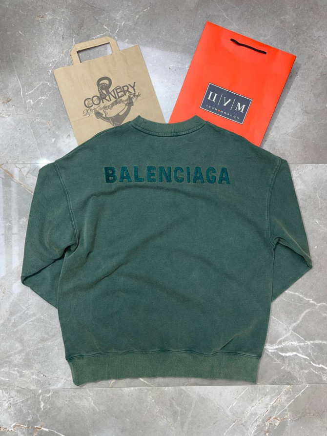 Кофта Balenciaga — изображение 2