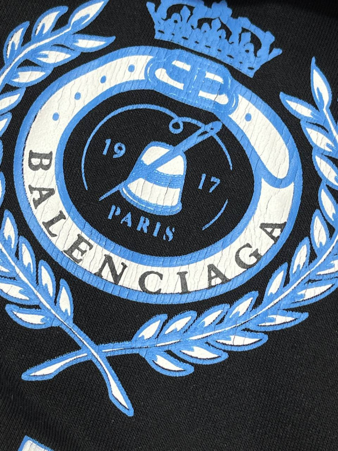 Худи Balenciaga — изображение 7