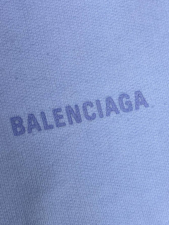 Худи Balenciaga — изображение 3