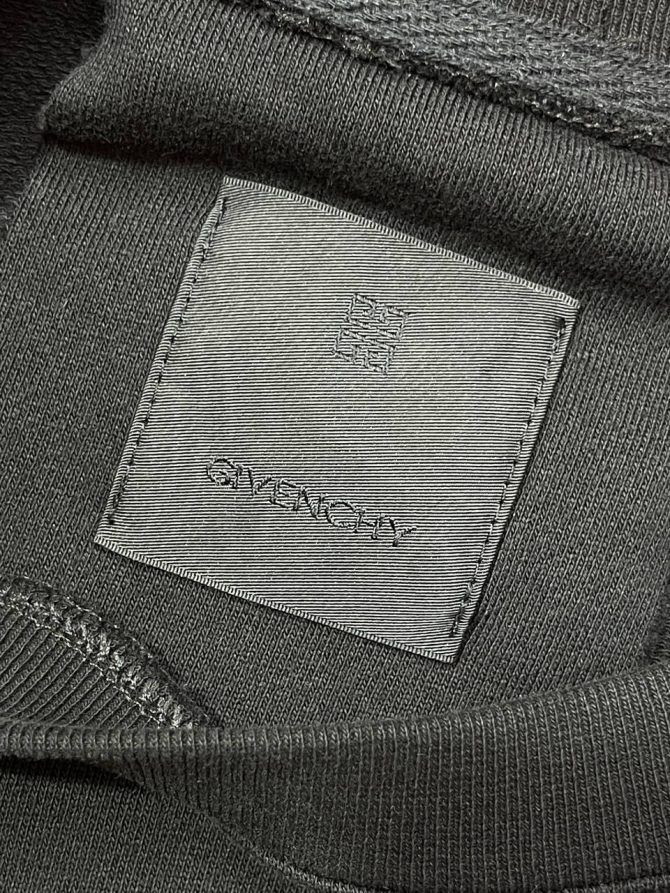 Кофта Givenchy — изображение 7