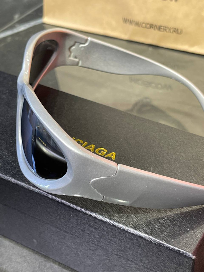 Очки Balenciaga — изображение 5