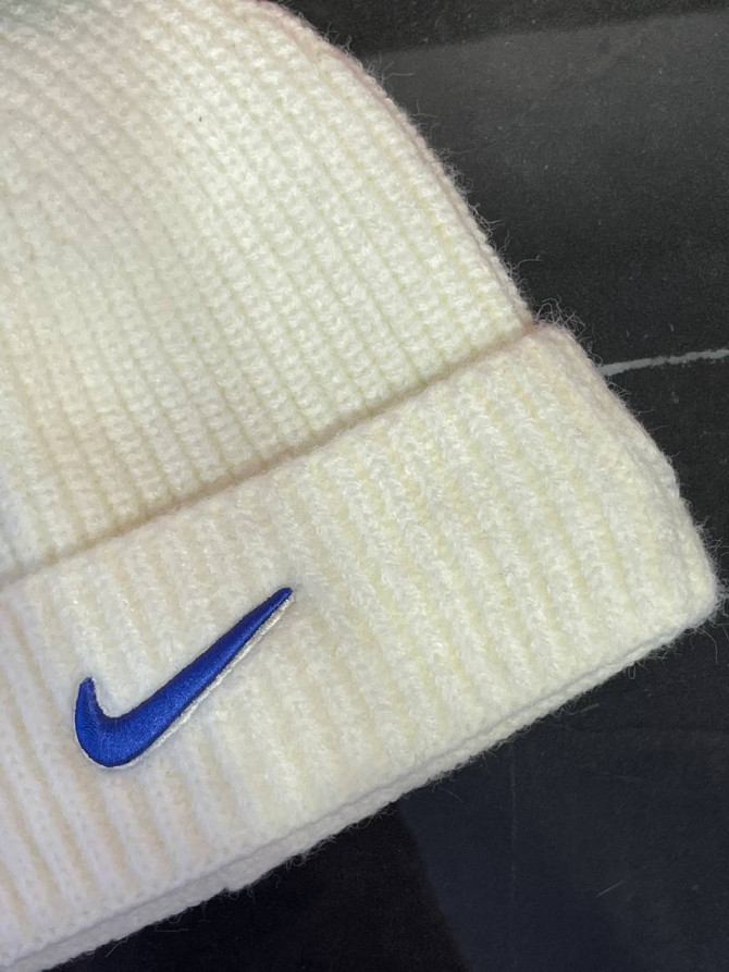Шапка Nike — изображение 8