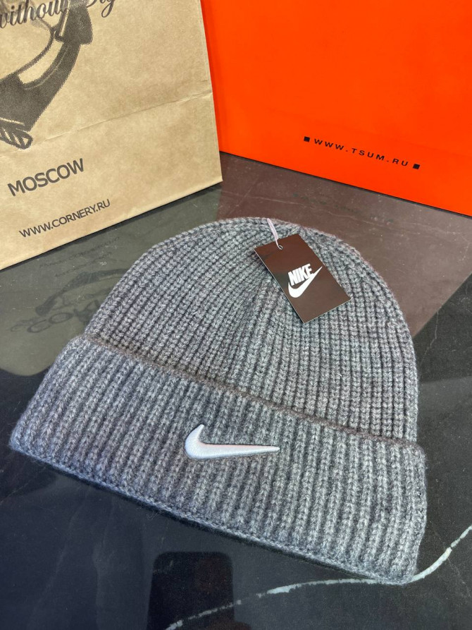 Шапка Nike