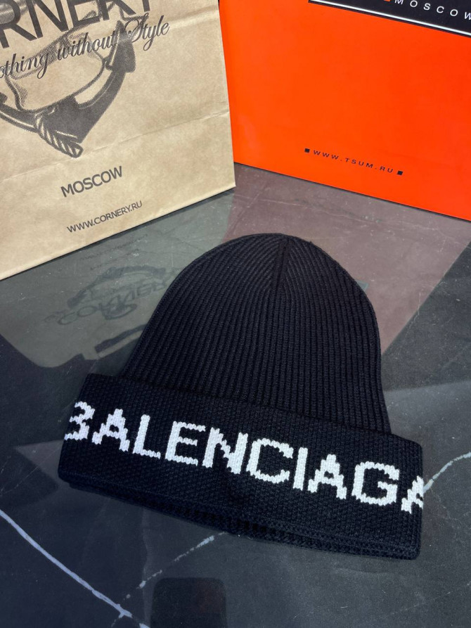 Шапка Balenciaga