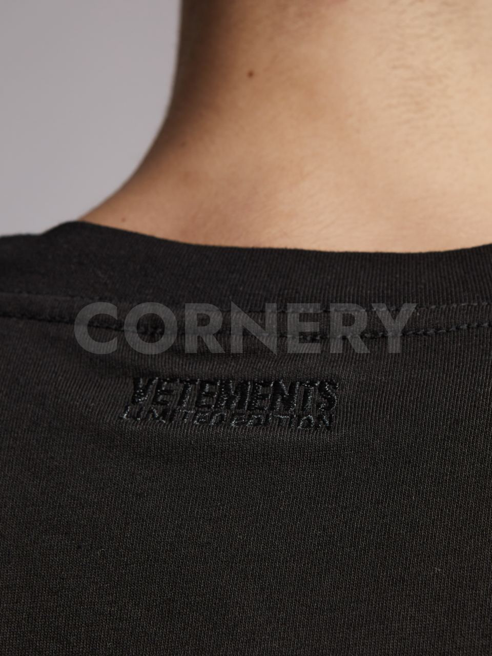 Футболка Vetements Confidential — фото 6