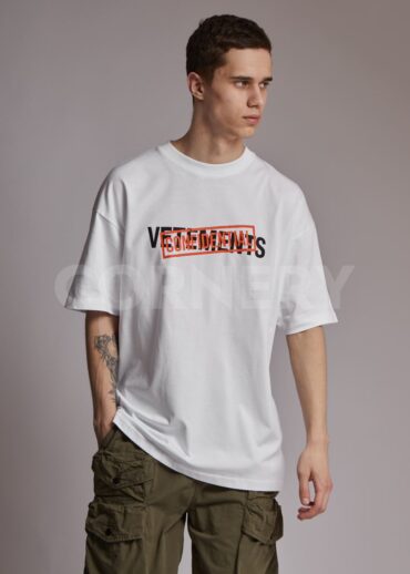 Футболка Vetements Confidential