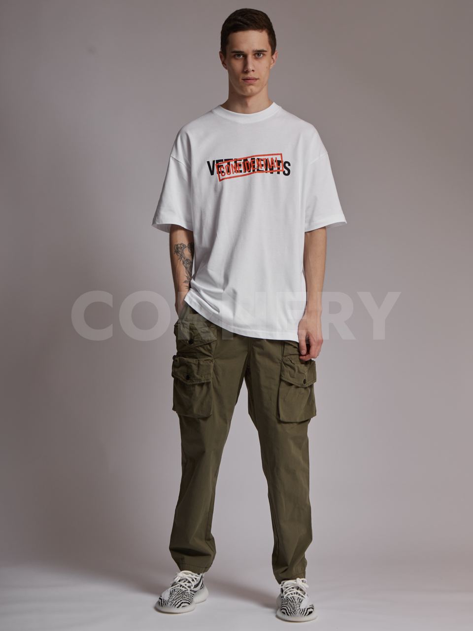 Футболка Vetements Confidential — фото 4
