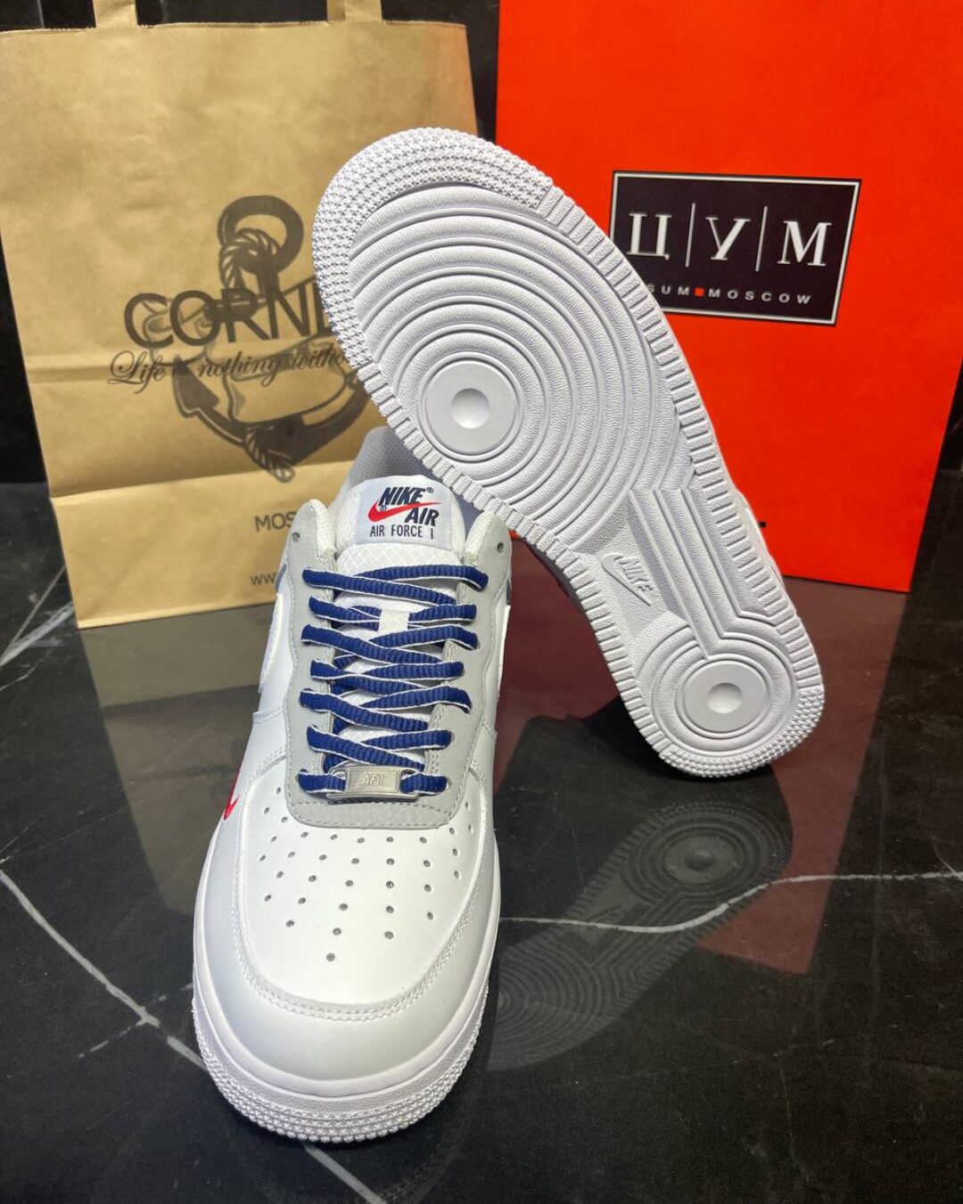 Кроссовки Nike Air Force 1 White Script Swoosh — изображение 3