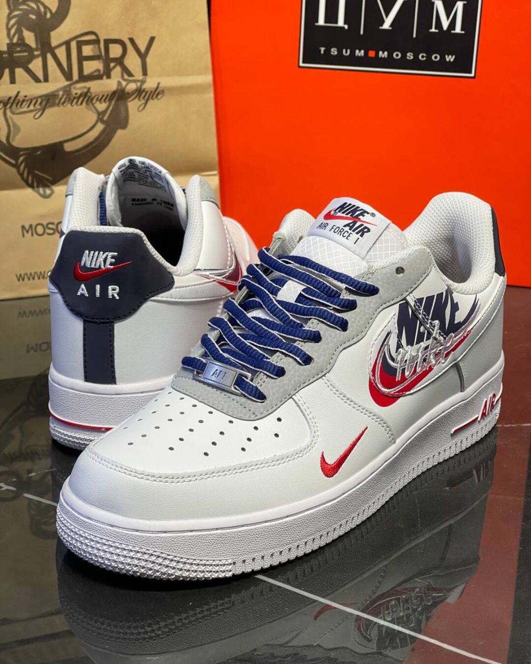 Кроссовки Nike Air Force 1 White Script Swoosh — изображение 2