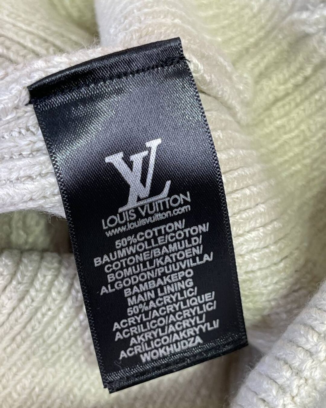Шапка Louis Vuitton — изображение 9