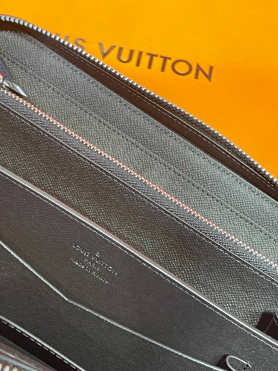 Портмоне Louis Vuitton — фото 6