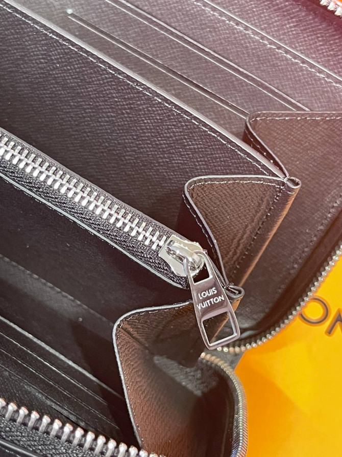 Портмоне Louis Vuitton — изображение 9