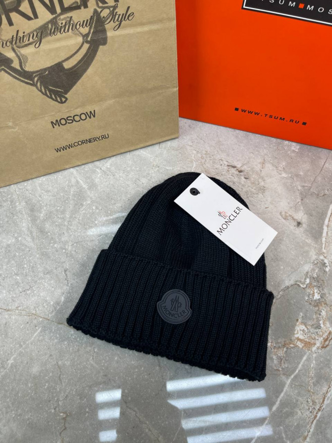 Шапка Moncler