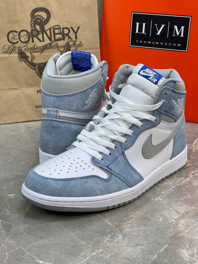 Кроссовки Jordan 1 Retro High Hyper Royal Smoke Grey — изображение 5
