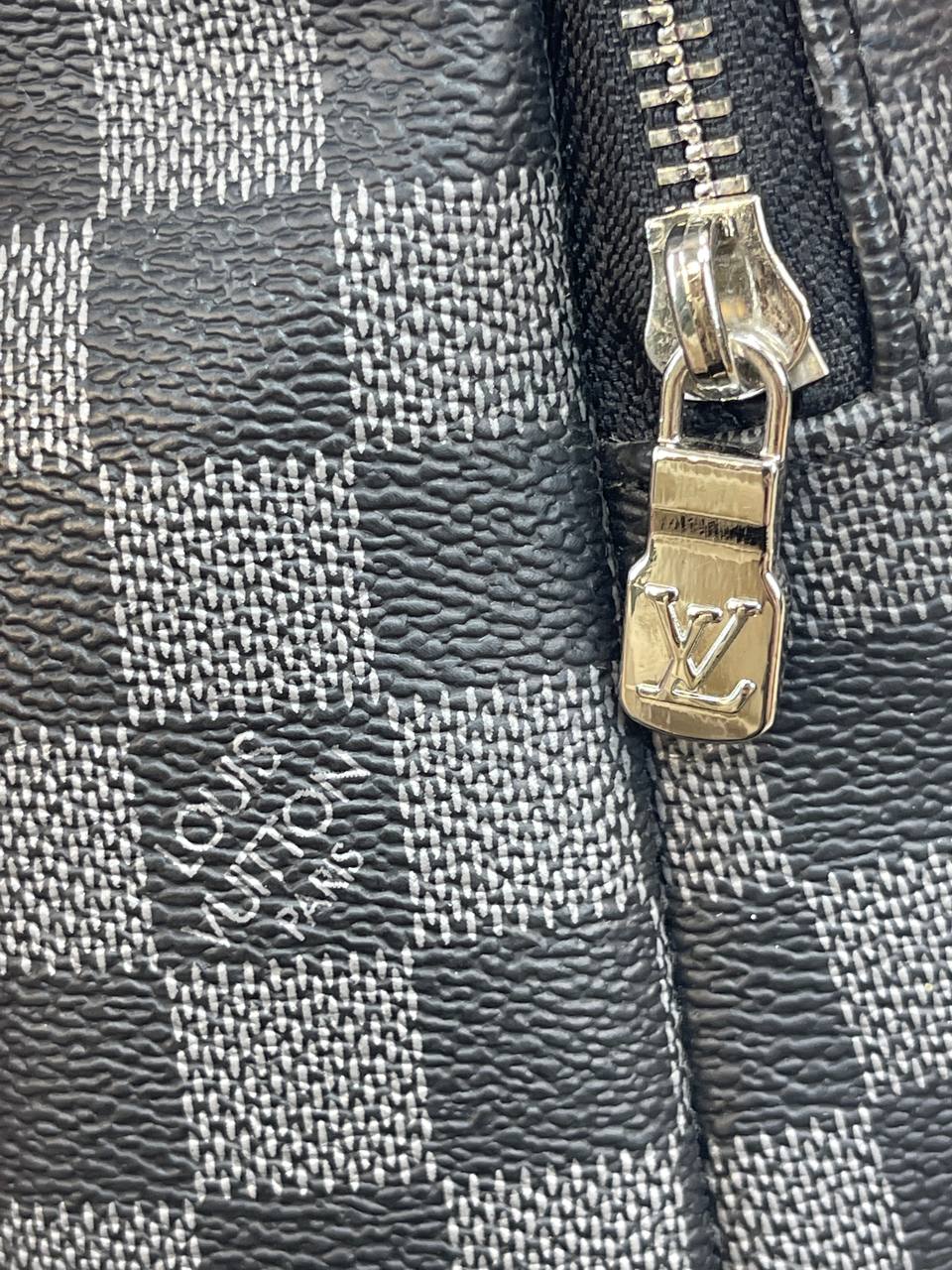 Сумка Louis Vuitton Avenue — фото 7