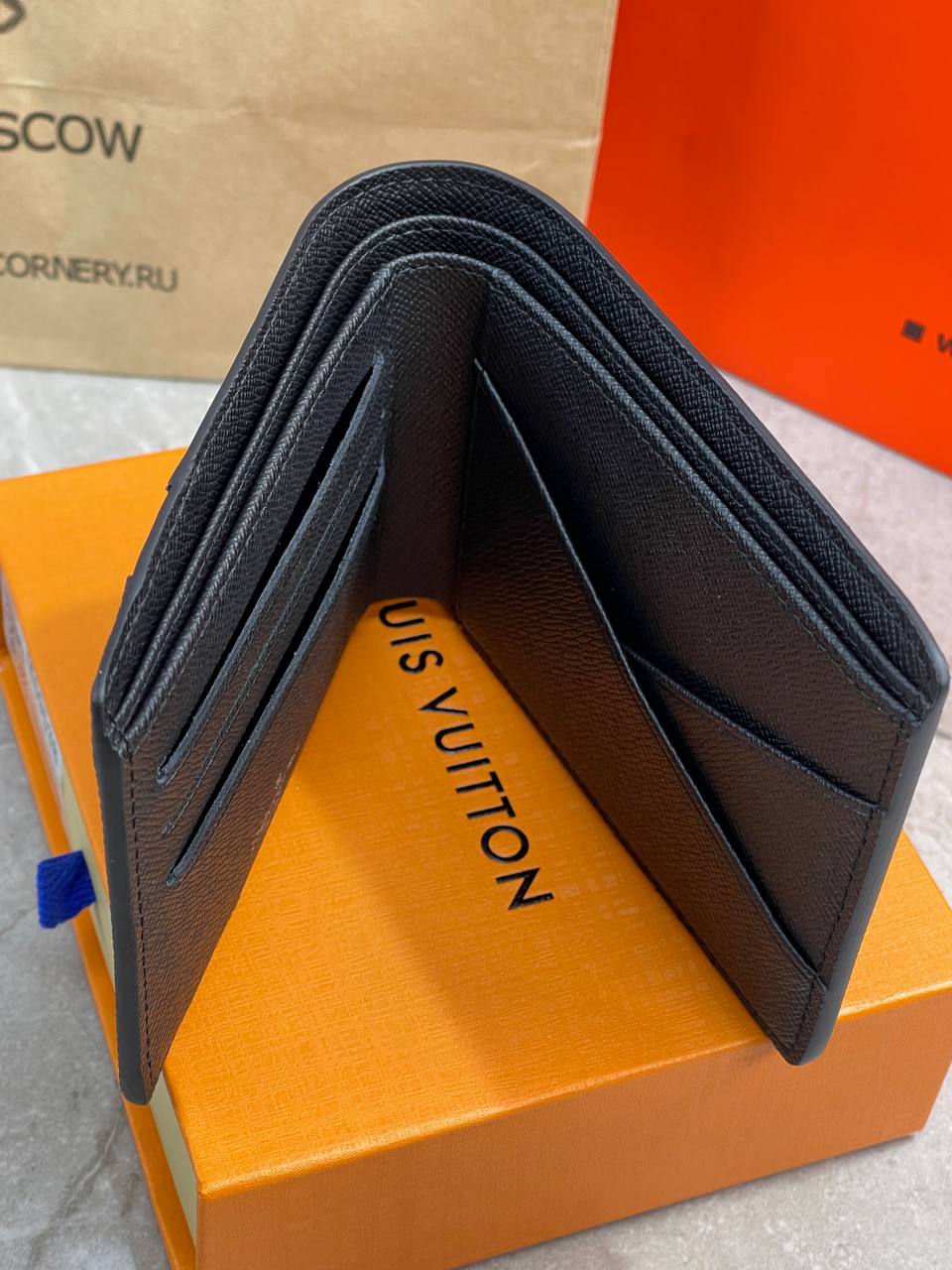 Кошелёк Louis Vuitton — фото 9
