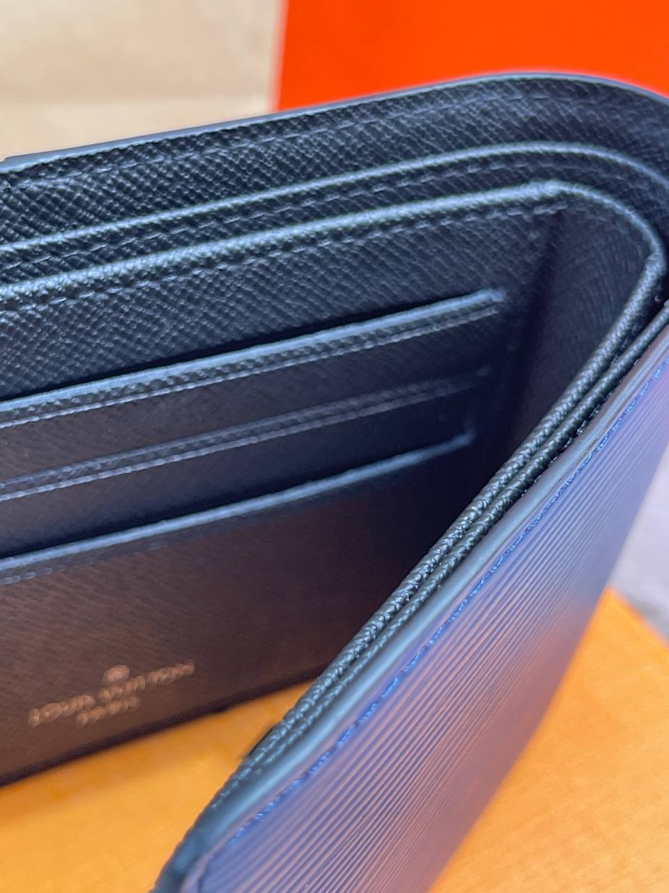 Кошелёк Louis Vuitton — фото 7