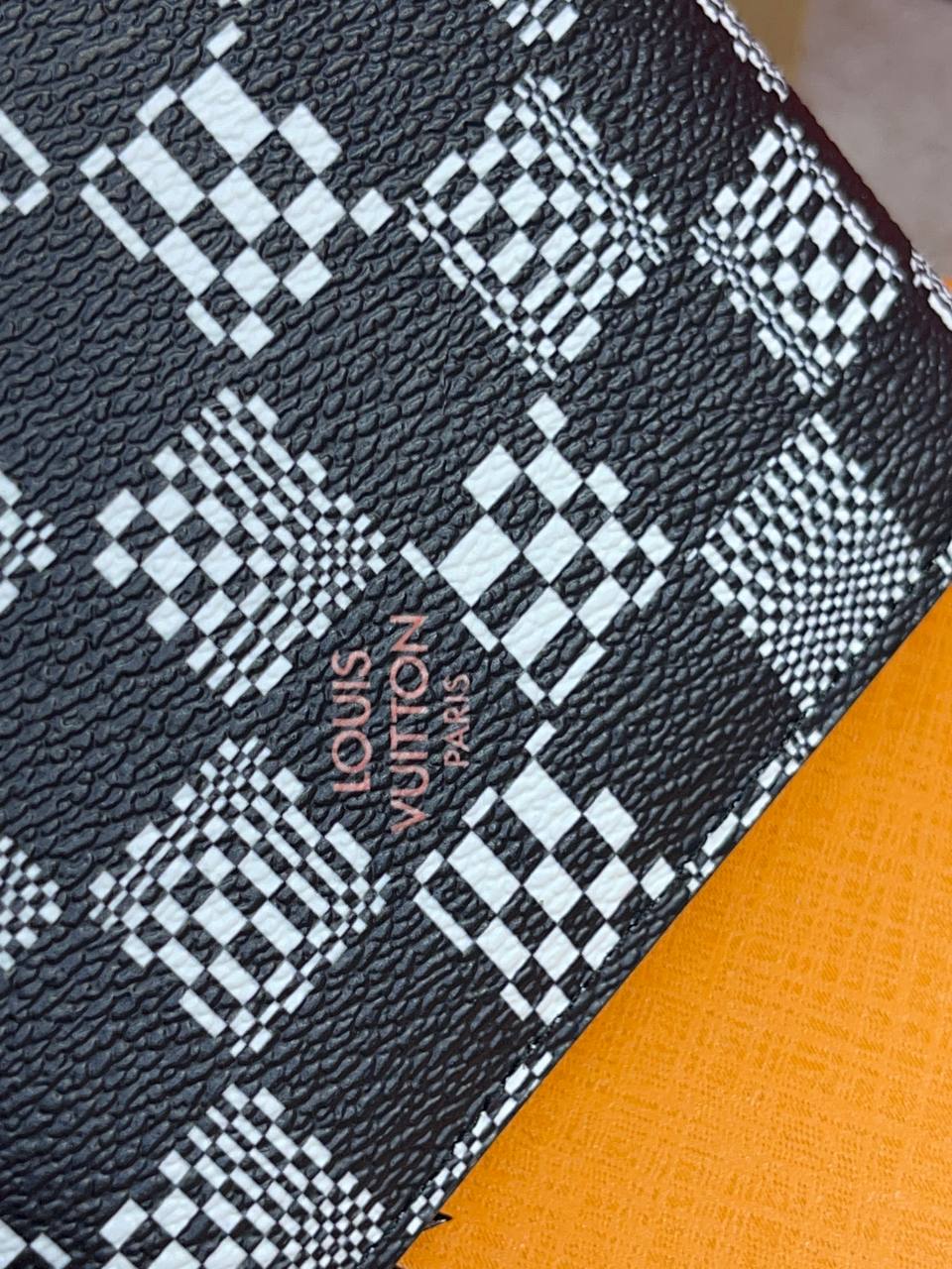 Кошелёк Louis Vuitton — фото 5